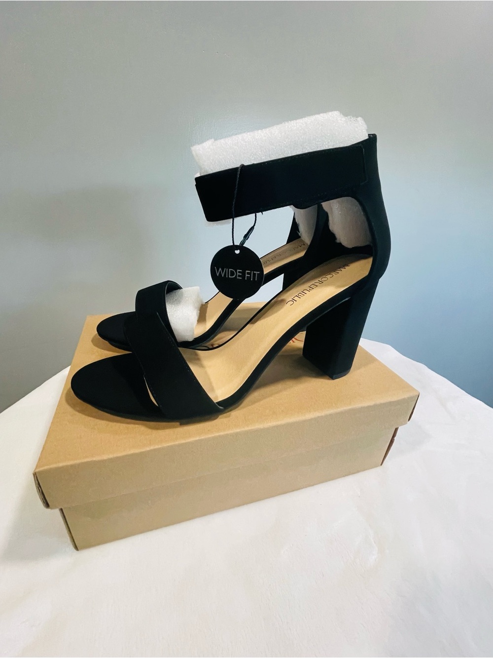 Wide-Fit Black Block Heel Sandals with Ankle Strap in EDMONTON STYLE